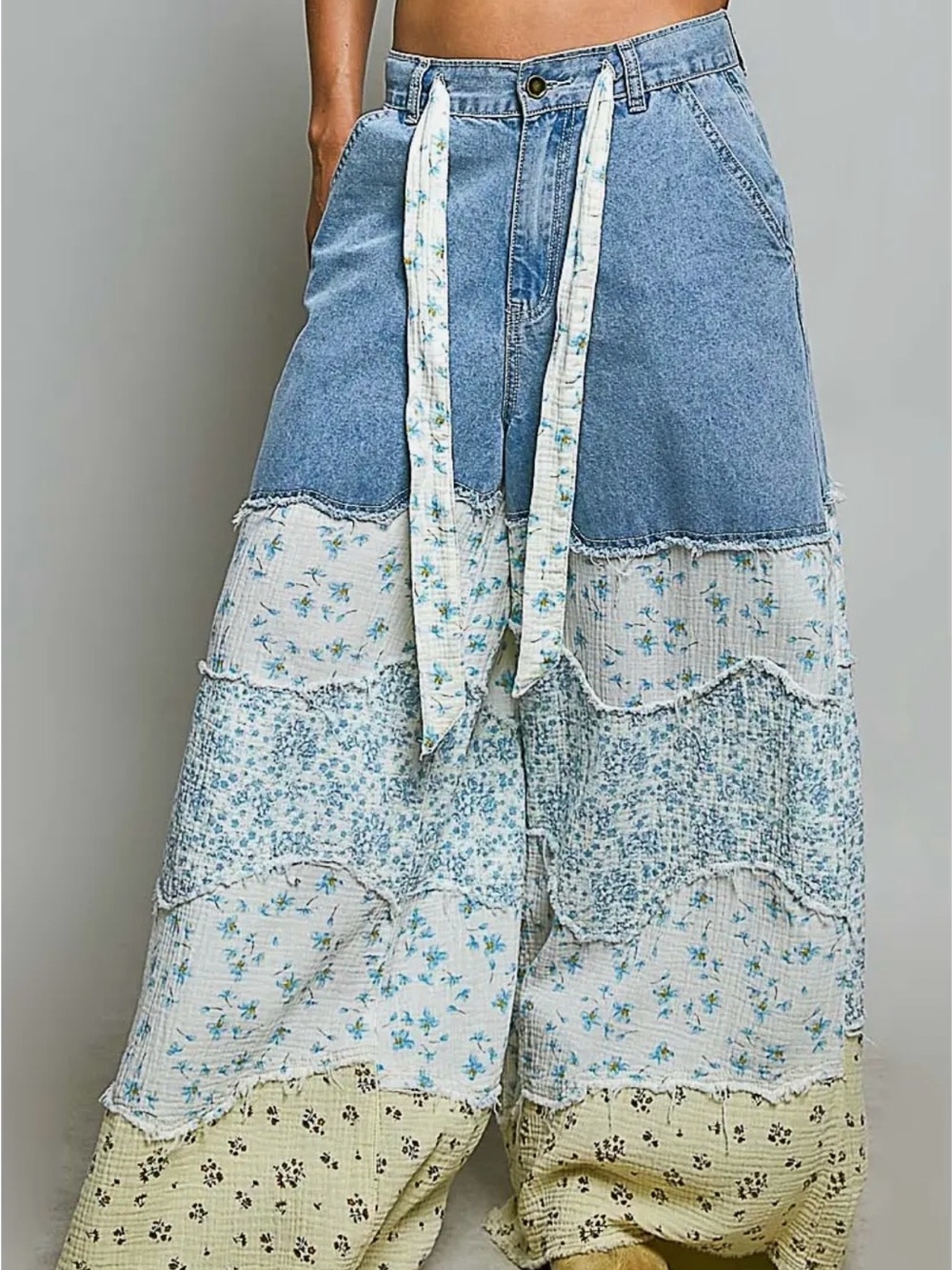 POL-Varied Asymmetrical Patchwork Buckle
Back Detail Woven Pants